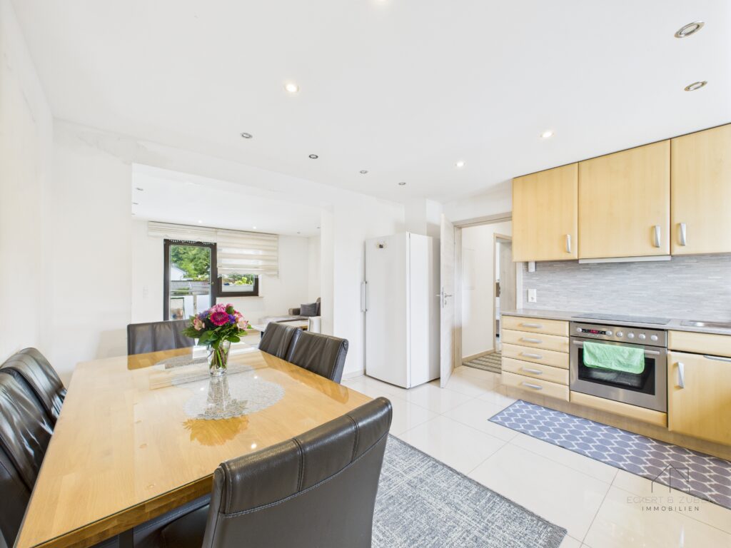 CAM05336G0-PR0010-STILL026